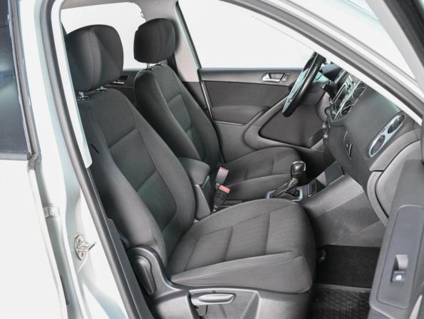 Volkswagen Tiguan I Рестайлинг с пробегом 2015 года, цена 1 649 000 рублей, 108926 км, внедорожник, Автокод Объявления