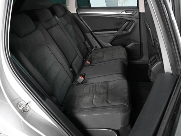Volkswagen Tiguan II с пробегом 2018 года, цена 2 719 000 рублей, 189452 км, внедорожник, Автокод Объявления