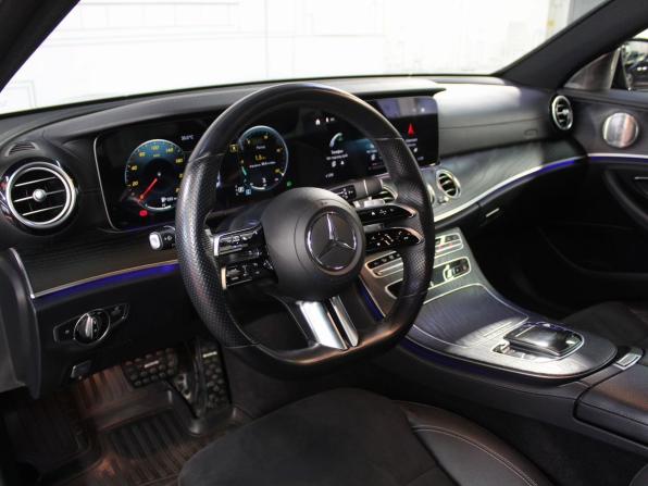 Mercedes-Benz E-Класс V (W213 S213 C238) Рестайлинг с пробегом 2021 года, цена 4 650 000 рублей, 65575 км, седан, Автокод Объявления