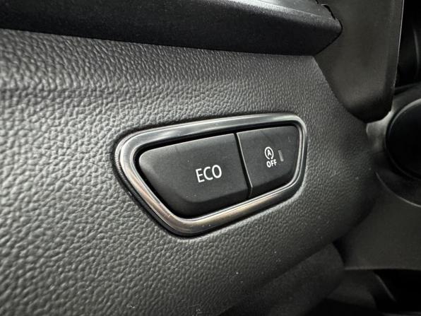 Renault Kadjar I Рестайлинг с пробегом 2019 года, цена 1 450 000 рублей, 240889 км, внедорожник, Автокод Объявления