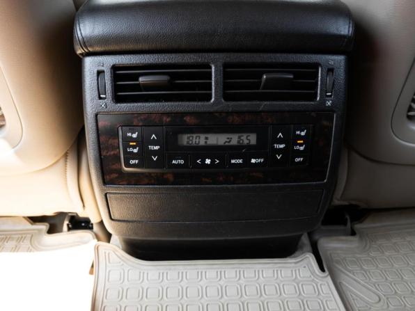 Toyota Land Cruiser 200 Series с пробегом 2008 года, цена 2 390 000 рублей, 446194 км, внедорожник, Автокод Объявления
