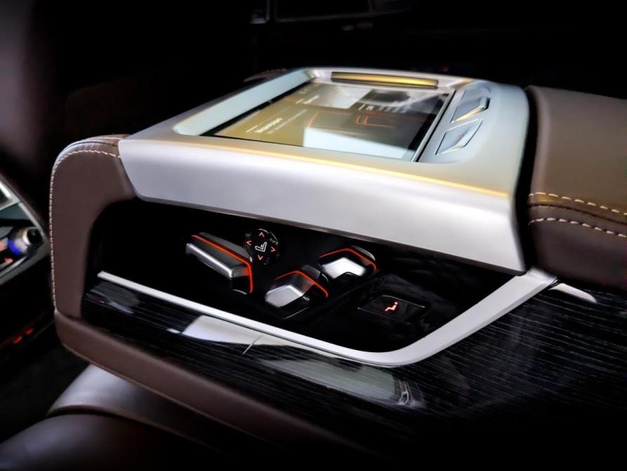 BMW 7 серии VI (G11/G12) Рестайлинг Москва  - изображение 29