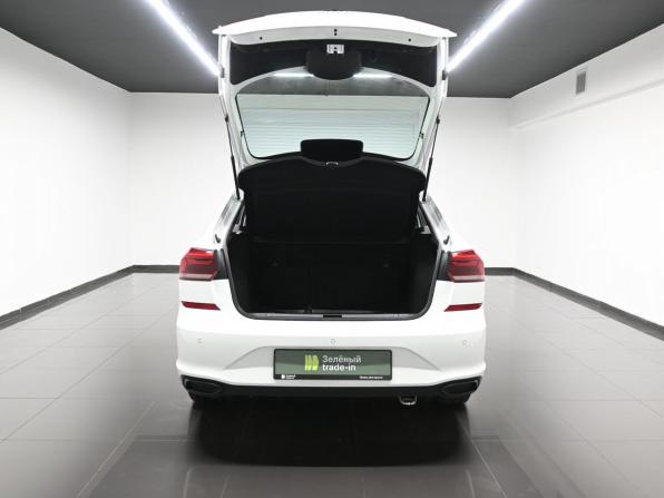 Volkswagen Polo VI с пробегом 2020 года, цена 1 365 000 рублей, 156437 км, лифтбек, Автокод Объявления