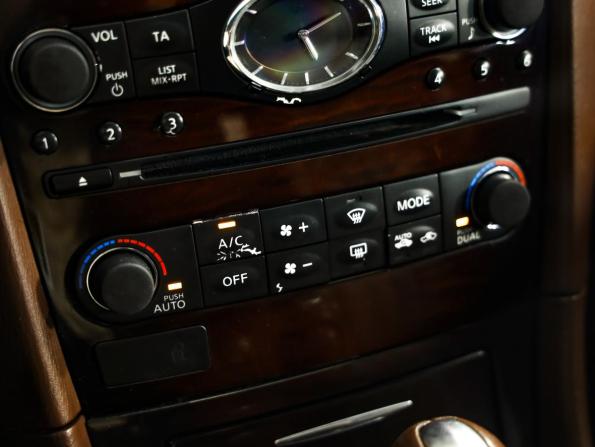 Infiniti EX I (J50) с пробегом 2011 года, цена 1 399 000 рублей, 218200 км, внедорожник, Автокод Объявления