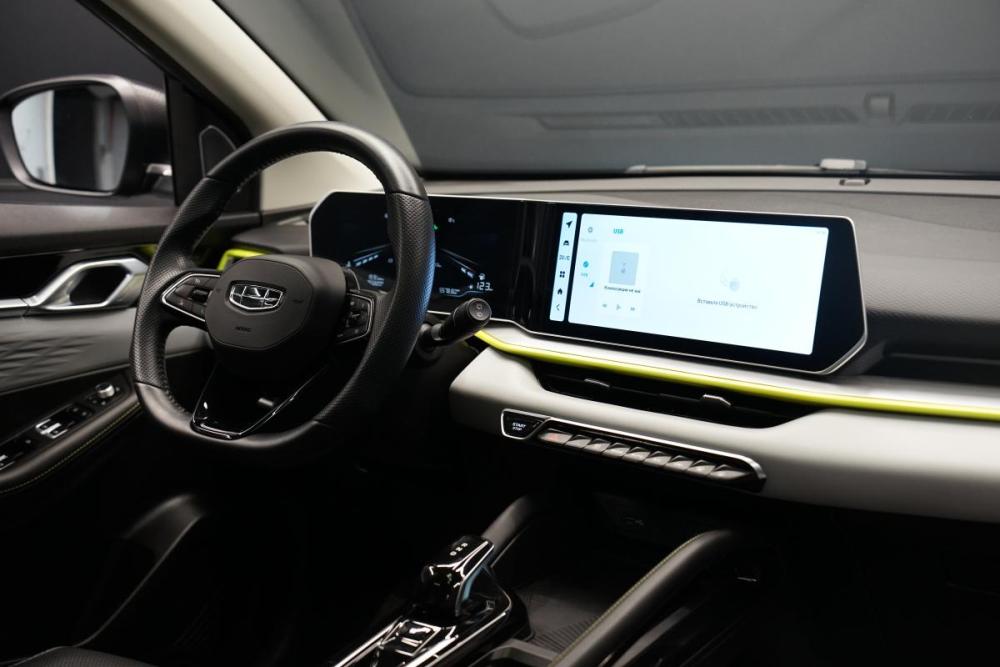 Geely Coolray I Рестайлинг Крым  - изображение 26