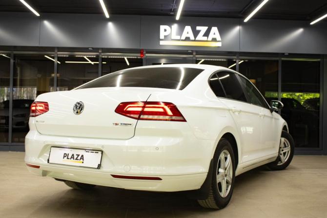 Volkswagen Passat B8 с пробегом 2016 года, цена 1 849 000 рублей, 126048 км, седан, Автокод Объявления