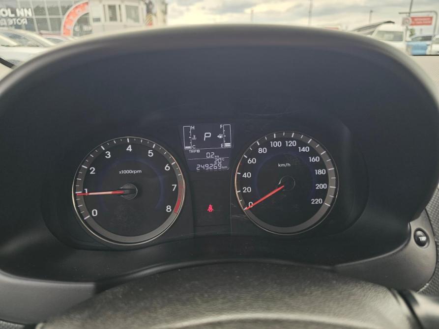 Hyundai Solaris I Рестайлинг Тюмень  - изображение 16