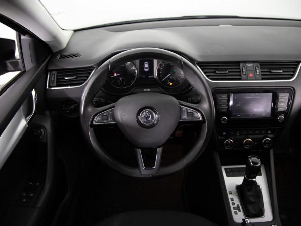 Skoda Octavia III (A7) с пробегом 2016 года, цена 1 899 000 рублей, 56000 км, лифтбек, Автокод Объявления