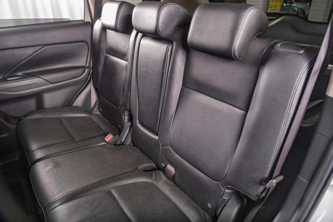 Mitsubishi Outlander III Рестайлинг 2 с пробегом 2016 года, цена 1 869 000 рублей, 86000 км, внедорожник, Автокод Объявления