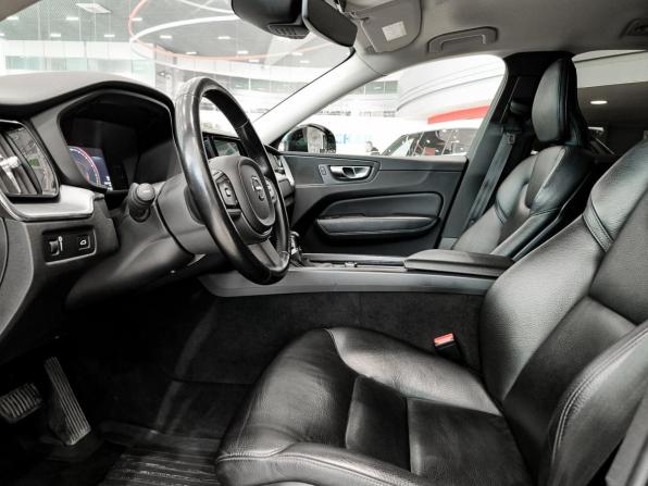Volvo XC60 II с пробегом 2018 года, цена 2 990 000 рублей, 229000 км, внедорожник, Автокод Объявления