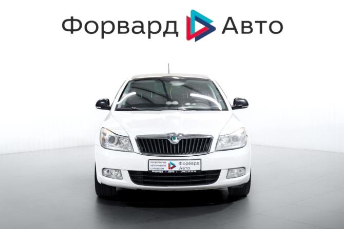 Skoda Octavia II (A5) Рестайлинг с пробегом 2013 года, цена 599 000 рублей, 233000 км, лифтбек, Автокод Объявления