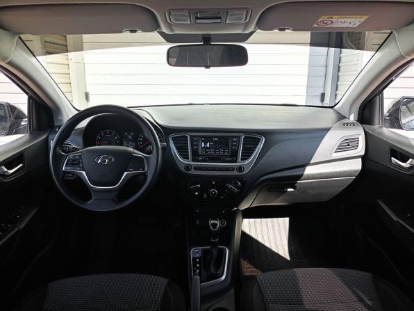 Hyundai Solaris II Рестайлинг с пробегом 2021 года, цена 1 377 000 рублей, 159222 км, седан, Автокод Объявления
