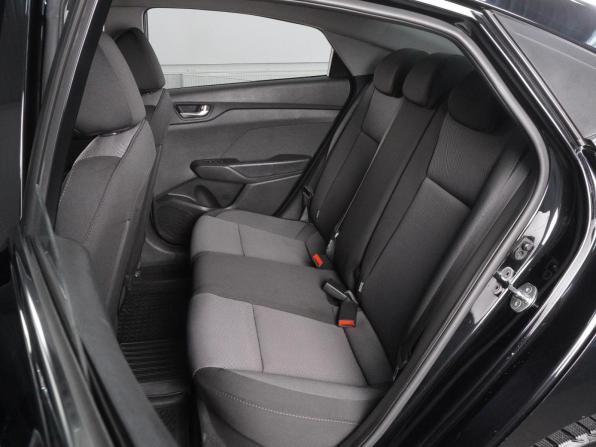 Hyundai Solaris II с пробегом 2018 года, цена 1 598 000 рублей, 100384 км, седан, Автокод Объявления