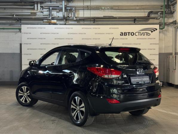 Hyundai ix35 I Рестайлинг с пробегом 2013 года, цена 1 149 000 рублей, 219000 км, внедорожник, Автокод Объявления