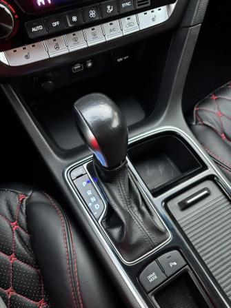 Hyundai Sonata VII (LF) Рестайлинг с пробегом 2018 года, цена 2 042 500 рублей, 142000 км, седан, Автокод Объявления