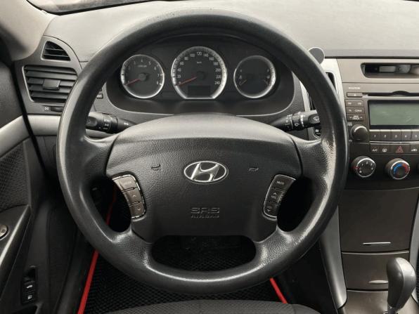 Hyundai Sonata V (NF) Рестайлинг с пробегом 2008 года, цена 615 000 рублей, 376241 км, седан, Автокод Объявления