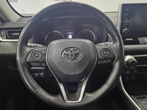 Toyota RAV4 V (XA50) с пробегом 2020 года, цена 3 027 000 рублей, 64397 км, внедорожник, Автокод Объявления