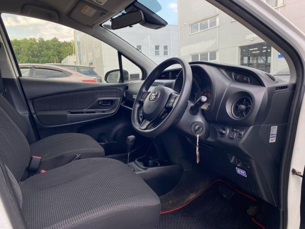 Toyota Vitz III (XP130) Рестайлинг с пробегом 2019 года, цена 855 000 рублей, 120000 км, хэтчбек, Автокод Объявления
