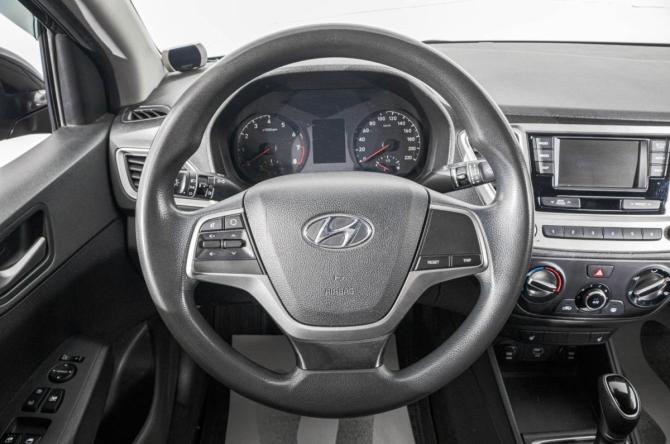Hyundai Solaris II с пробегом 2019 года, цена 1 149 000 рублей, 150000 км, седан, Автокод Объявления