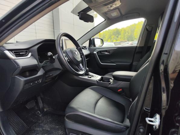 Toyota RAV4 V (XA50) с пробегом 2020 года, цена 3 120 000 рублей, 97832 км, внедорожник, Автокод Объявления