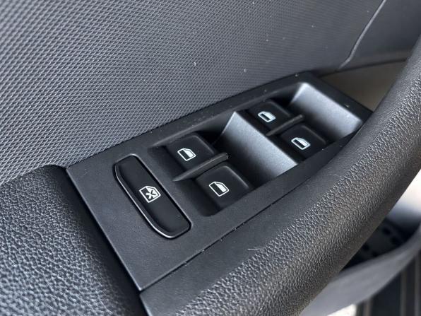 Skoda Rapid I с пробегом 2014 года, цена 1 299 000 рублей, 98600 км, лифтбек, Автокод Объявления