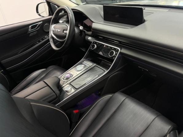 Genesis GV80 I с пробегом 2021 года, цена 5 850 000 рублей, 43300 км, внедорожник, Автокод Объявления
