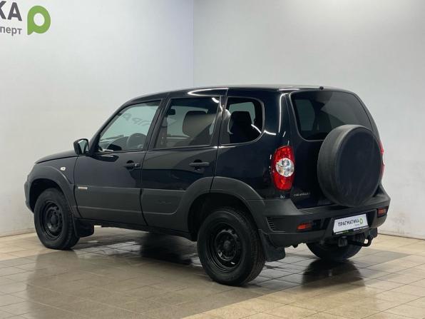 Chevrolet Niva I Рестайлинг с пробегом 2017 года, цена 669 000 рублей, 127000 км, внедорожник, Автокод Объявления