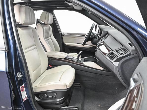 BMW X5 II (E70) Рестайлинг с пробегом 2011 года, цена 2 629 000 рублей, 197597 км, внедорожник, Автокод Объявления