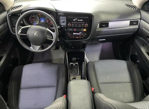 Mitsubishi Outlander III Рестайлинг 2 с пробегом 2018 года, цена 1 762 780 рублей, 132347 км, внедорожник, Автокод Объявления