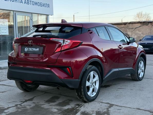 Toyota C-HR I Рестайлинг с пробегом 2019 года, цена 2 570 000 рублей, 58230 км, внедорожник, Автокод Объявления