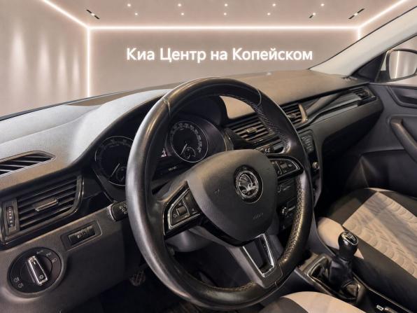 Skoda Rapid I Рестайлинг с пробегом 2017 года, цена 1 245 000 рублей, 83000 км, лифтбек, Автокод Объявления
