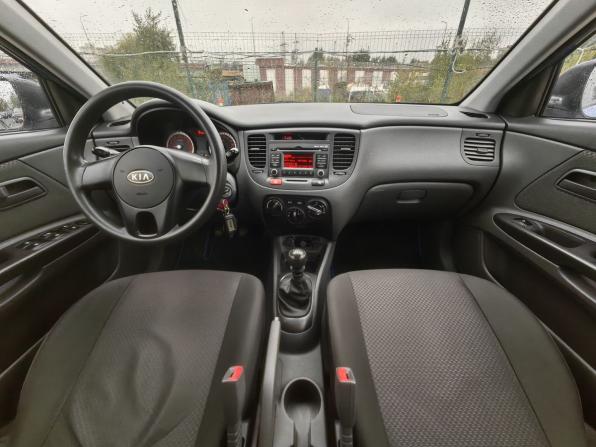Kia Rio II Рестайлинг с пробегом 2010 года, цена 489 000 рублей, 164298 км, седан, Автокод Объявления