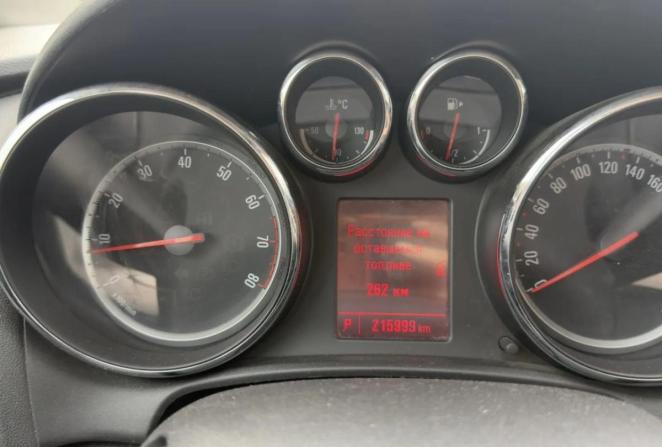 Opel Astra J Рестайлинг с пробегом 2013 года, цена 616 000 рублей, 215942 км, хэтчбек, Автокод Объявления
