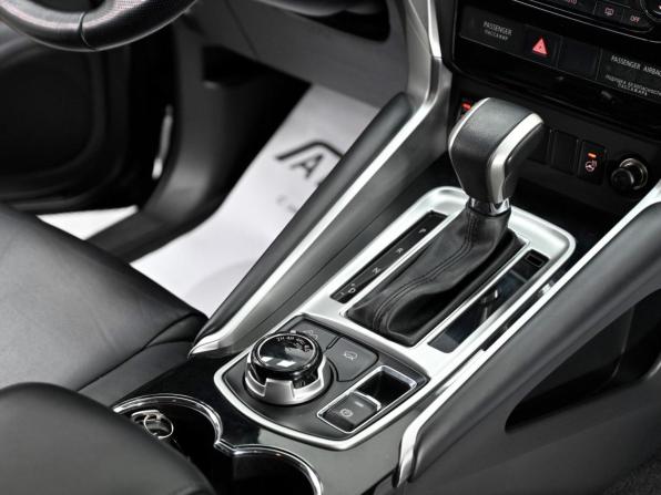 Mitsubishi Pajero Sport III с пробегом 2019 года, цена 1 989 000 рублей, 72912 км, внедорожник, Автокод Объявления