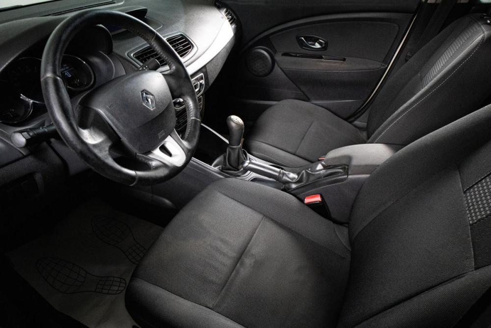 Renault Fluence I Сургут  - изображение 9