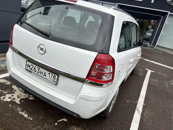 Opel Zafira B Рестайлинг с пробегом 2012 года, цена 799 000 рублей, 163000 км, компактвэн, Автокод Объявления