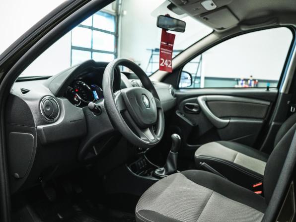 Renault Duster I Рестайлинг с пробегом 2017 года, цена 1 169 000 рублей, 21140 км, внедорожник, Автокод Объявления