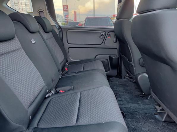 Honda Freed II с пробегом 2016 года, цена 1 545 000 рублей, 68237 км, компактвэн, Автокод Объявления
