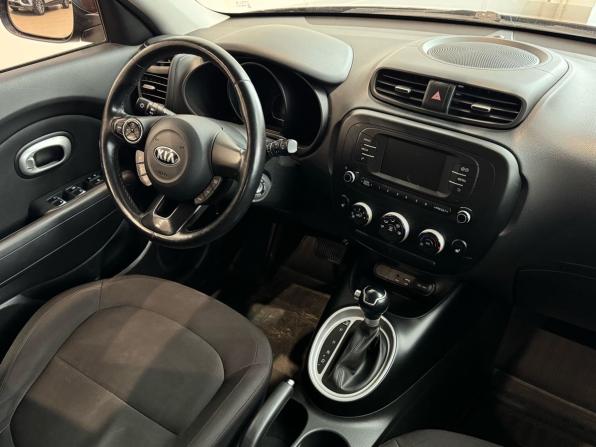 Kia Soul II Рестайлинг с пробегом 2018 года, цена 1 495 000 рублей, 135500 км, хэтчбек, Автокод Объявления