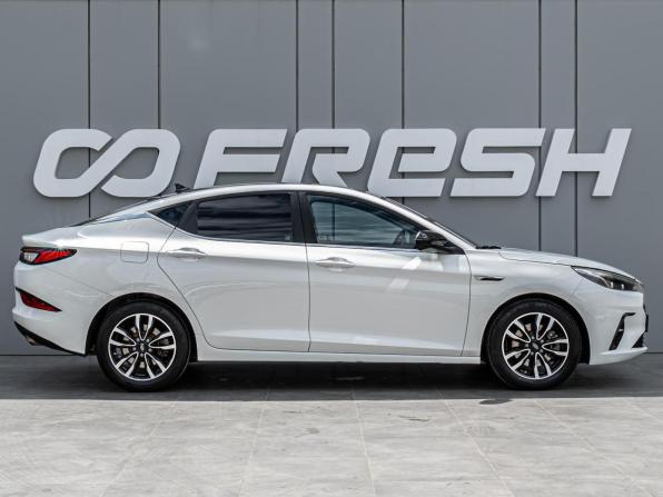 JAC J7 I с пробегом 2023 года, цена 1 145 000 рублей, 120572 км, лифтбек, Автокод Объявления