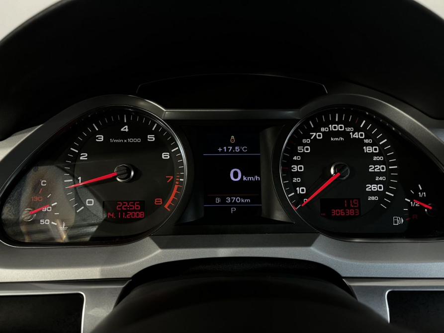 Audi A6 III (C6) Рестайлинг Великий Новгород  - изображение 14