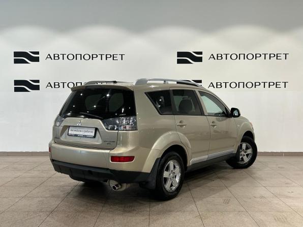 Mitsubishi Outlander II с пробегом 2007 года, цена 629 000 рублей, 318872 км, внедорожник, Автокод Объявления