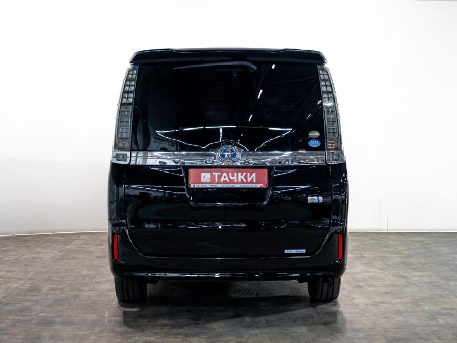 Toyota Voxy III (R80) Чита  - изображение 4