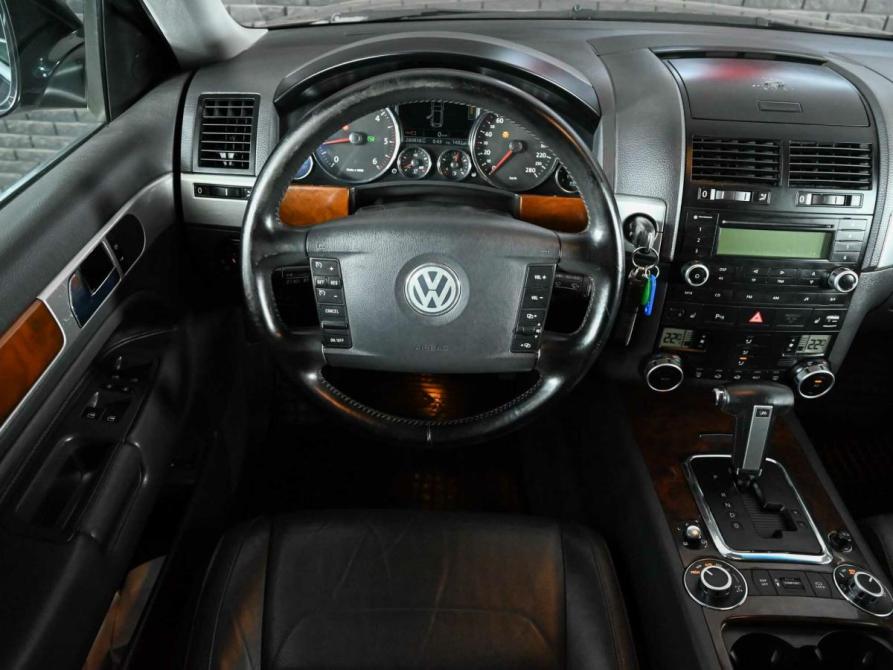 Volkswagen Touareg I Рестайлинг Екатеринбург  - изображение 11