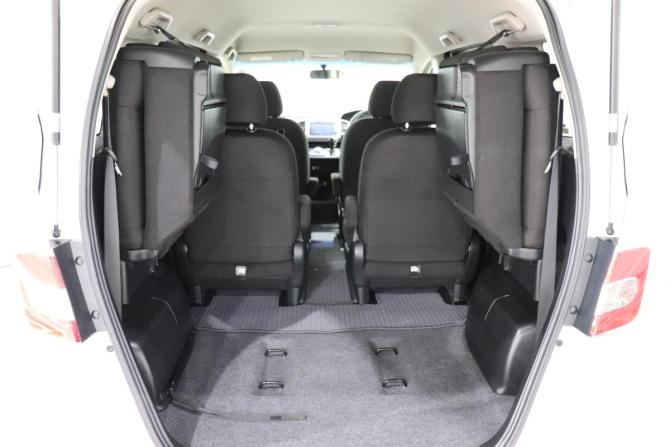Honda Freed I Рестайлинг с пробегом 2014 года, цена 1 130 000 рублей, 72619 км, компактвэн, Автокод Объявления