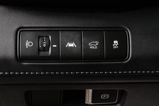 Hyundai Santa Fe IV Рестайлинг с пробегом 2021 года, цена 4 729 000 рублей, 19876 км, внедорожник, Автокод Объявления
