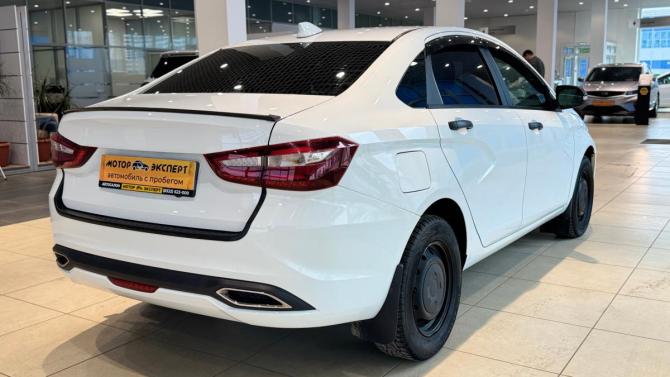 Lada (ВАЗ) Vesta I Рестайлинг (NG) с пробегом 2023 года, цена 1 099 000 рублей, 61205 км, седан, Автокод Объявления