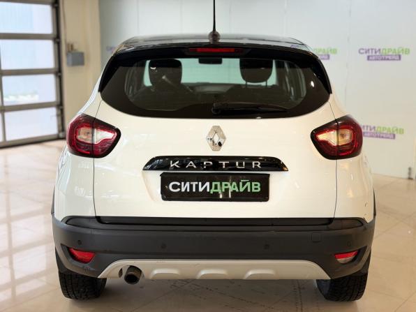 Renault Kaptur I Рестайлинг с пробегом 2021 года, цена 1 249 000 рублей, 114465 км, внедорожник, Автокод Объявления