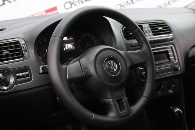 Volkswagen Polo V Рестайлинг с пробегом 2015 года, цена 935 170 рублей, 161324 км, седан, Автокод Объявления