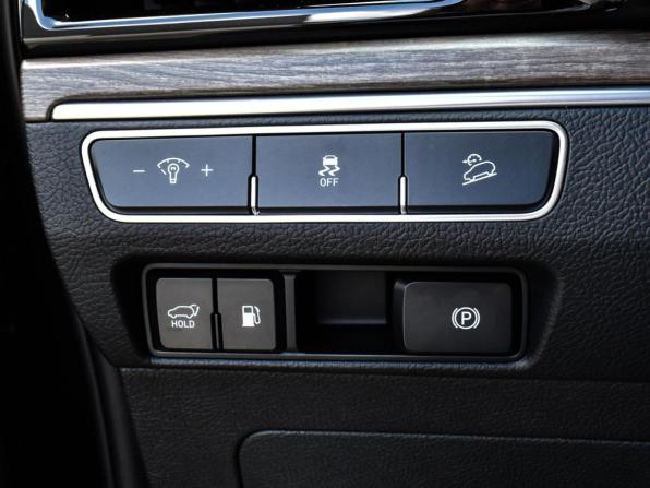Kia Mohave I Рестайлинг 2 с пробегом 2022 года, цена 5 400 000 рублей, 101954 км, внедорожник, Автокод Объявления